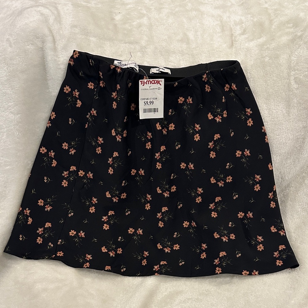 Hollister Black Floral A-Line Skirt